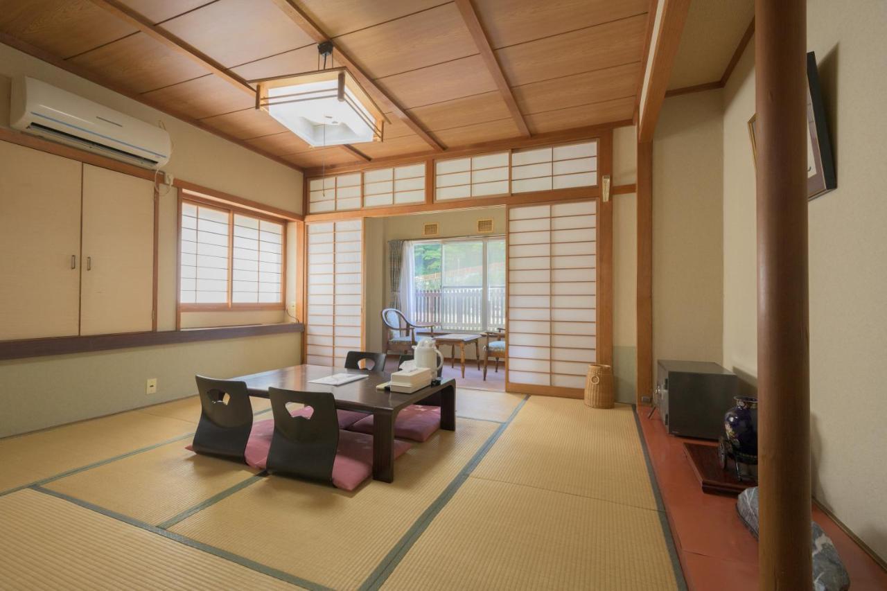 Hotel Shibu Onsen Kadoya Yamanouchi  Exterior foto
